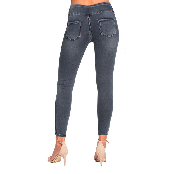 Lior Paris Sidney Denim Capri in Vintage Denim - SID-VGE – Shop My Fair  Lady