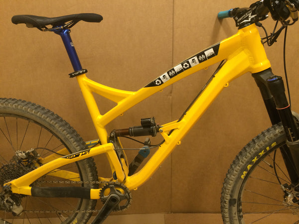 yeti sb75 blue book