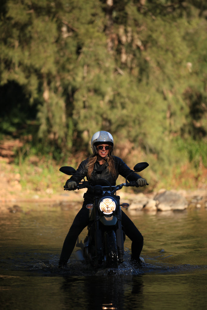 Nina taking on the Wollondilly River