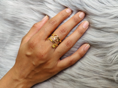 18kt Yellow Gold Diamond Yes Ring — Annoushka US