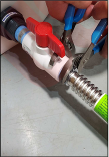 installing the ball valve