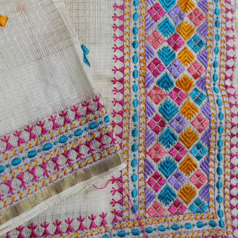Phulkari_0e568a3e-a0bd-4437-90c1-3aff7c72db92