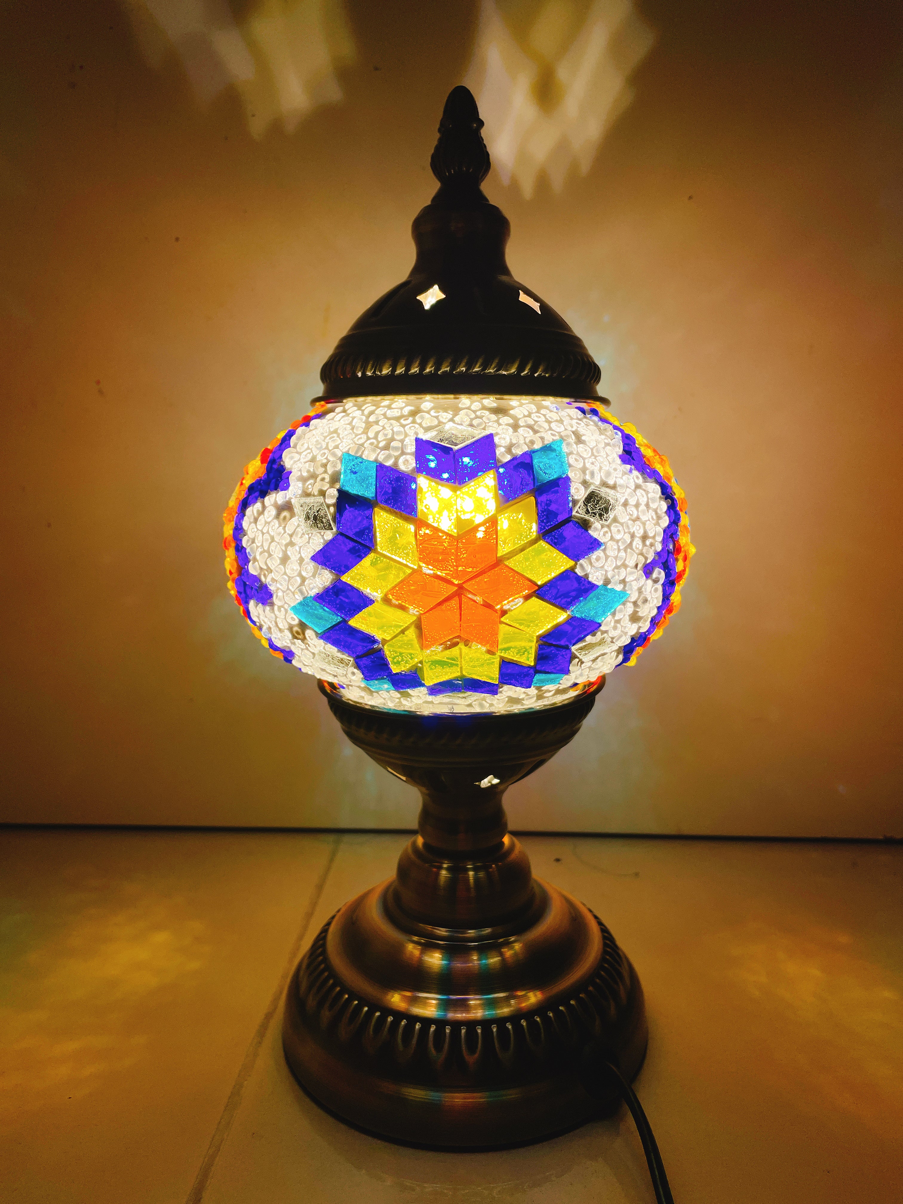 Value of a Turkish Mosaic Lamp Class