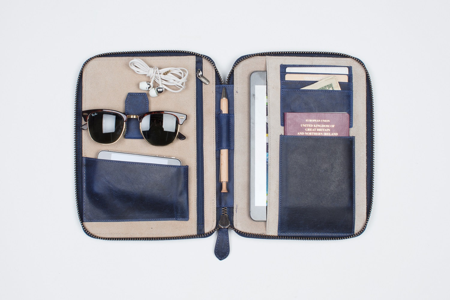 Travel Wallet Medium Lorton & Horn