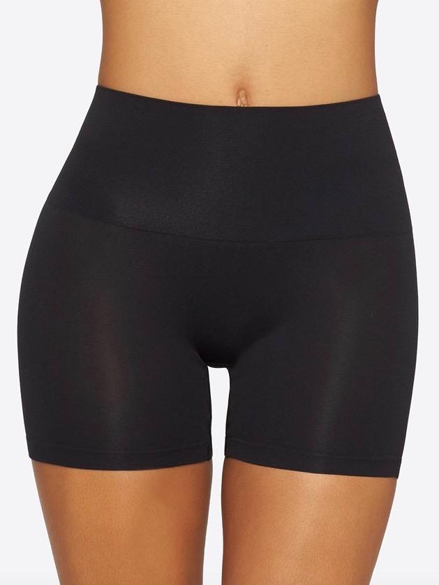 Seamless Luxe Smoothing Slip Shaper Short