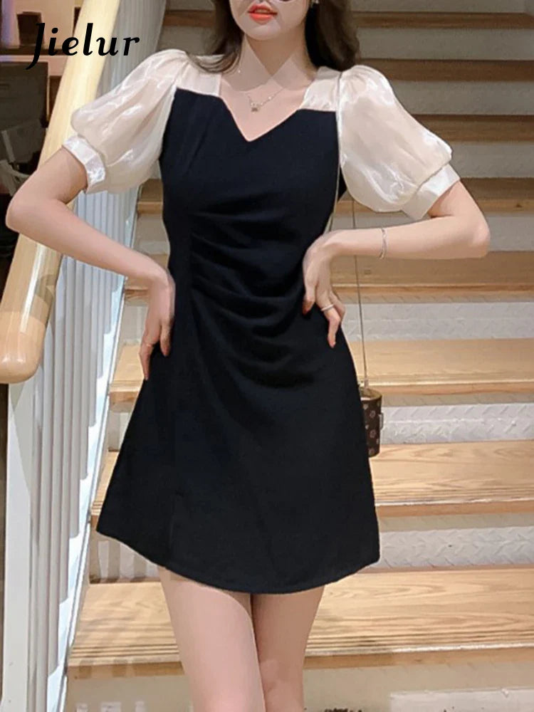 Chic Black Midi Dress with Puffer Sleeves for Women