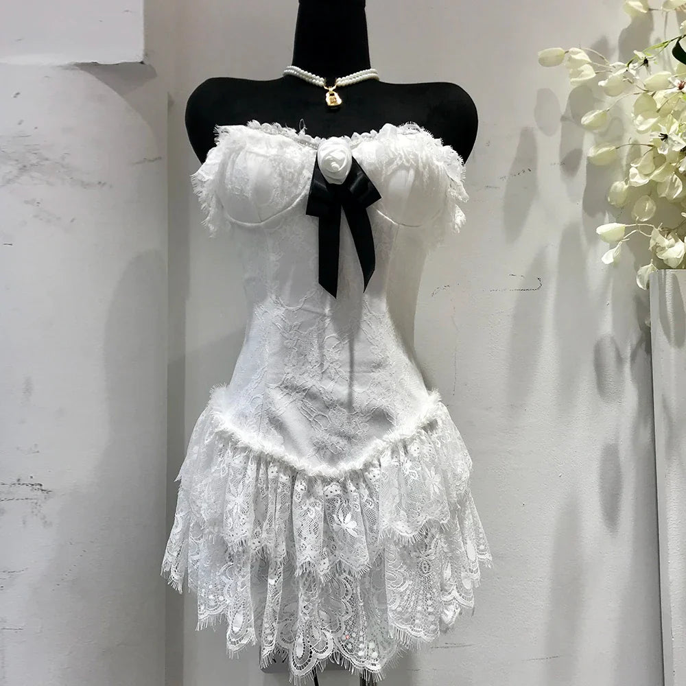 Elegant Lace Strapless Mini Dress for Summer Occasions