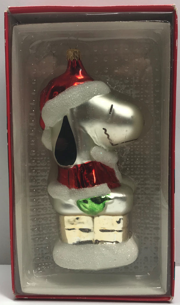 Tas Kurt S Adler Santa S World Peanuts Snoopy Christmas Ornam The Angry Spider Vintage Toys Collectibles Store