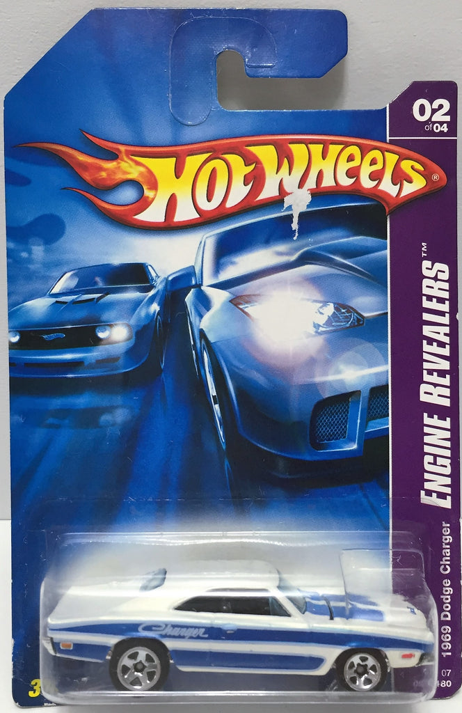 hot wheels 69 dodge charger 2004