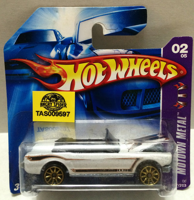 hot wheels range rover evoque