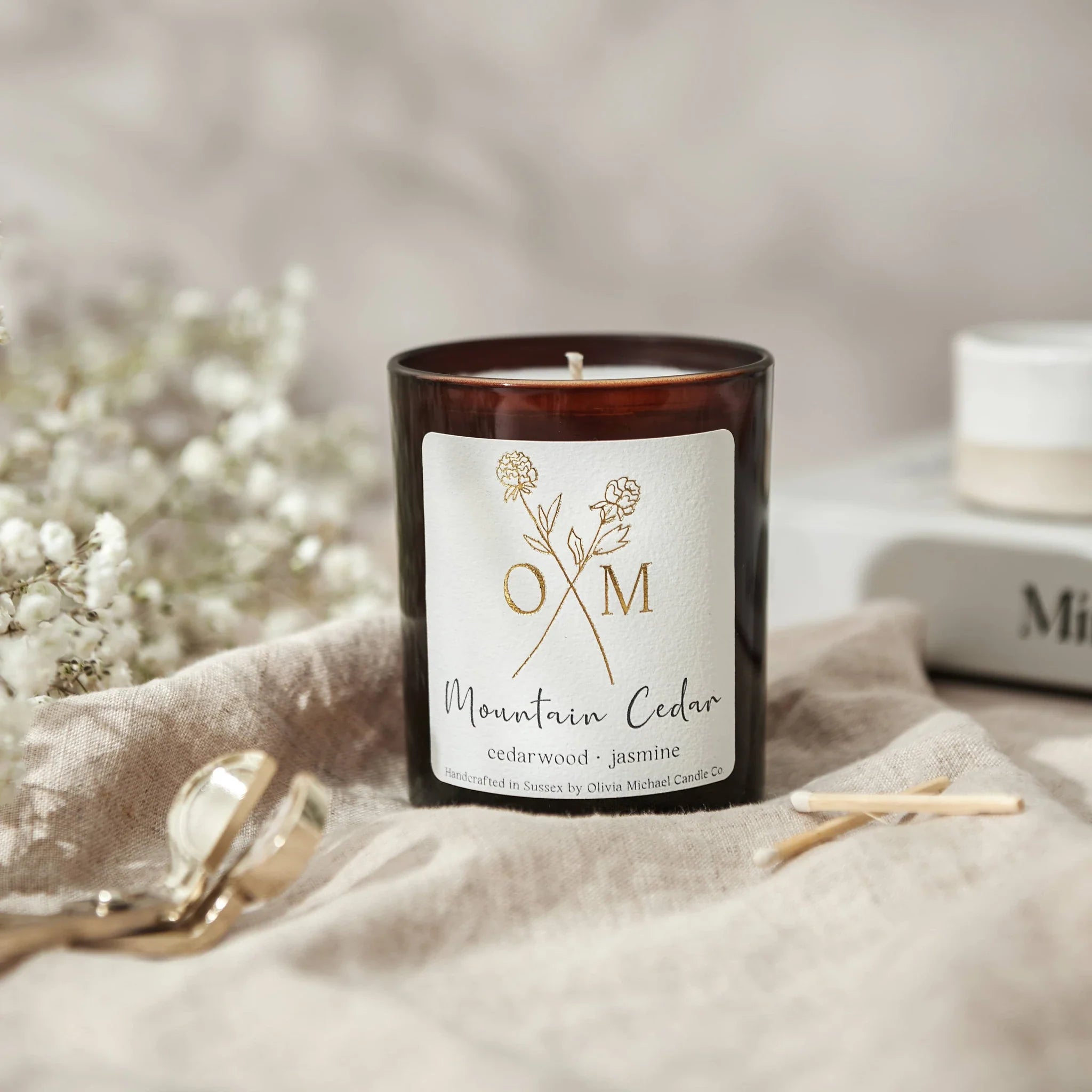 Amber & Frankincense soy blend seasonal candle