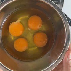 Keto Collagen Scramble Eggs