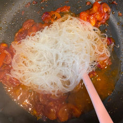 Tomato and Olives Red Vermicelli 