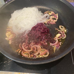 Purple Cabbage and Edamame Vermicelli 