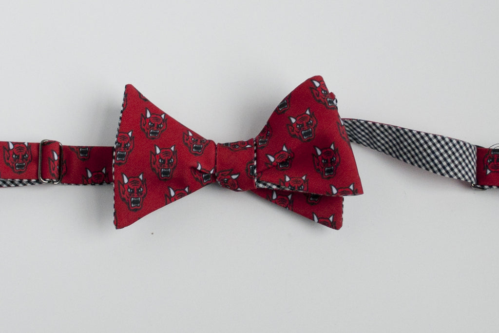 Chaminade Red Devils Mens Bow Tie – Great Knots