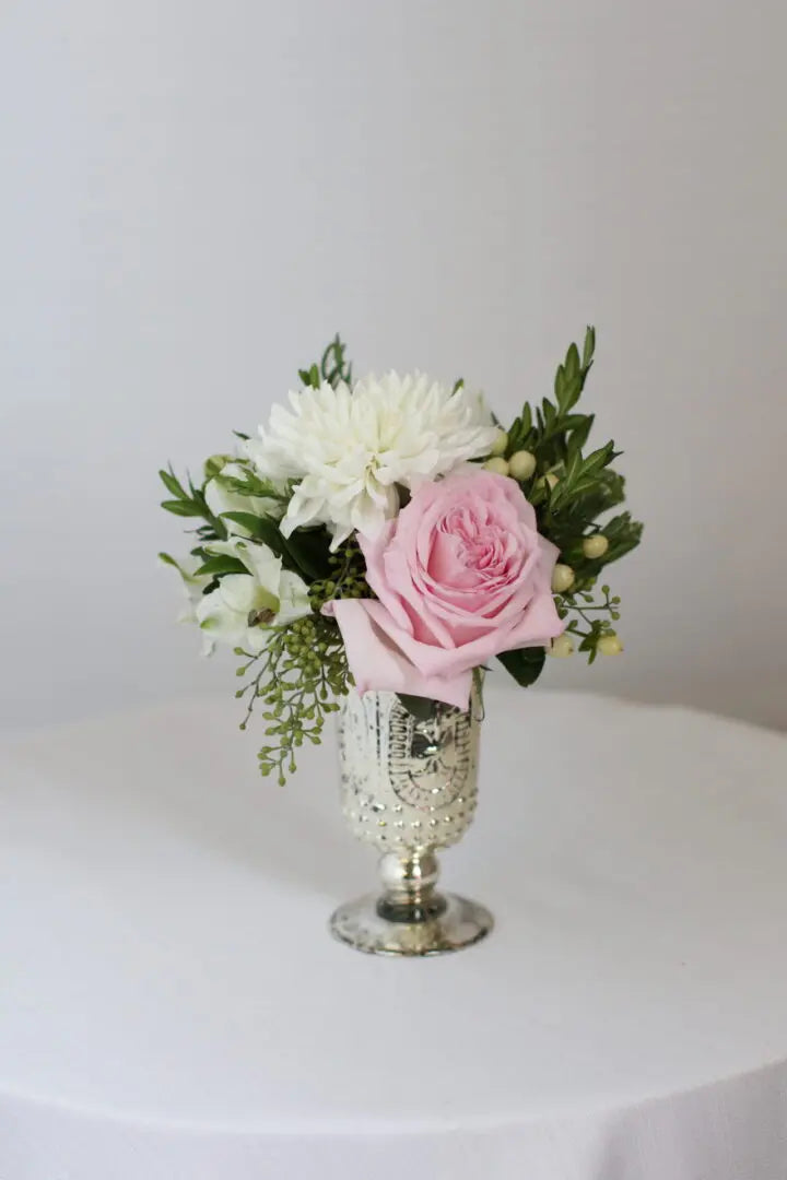 Silver Refillable Vase Program