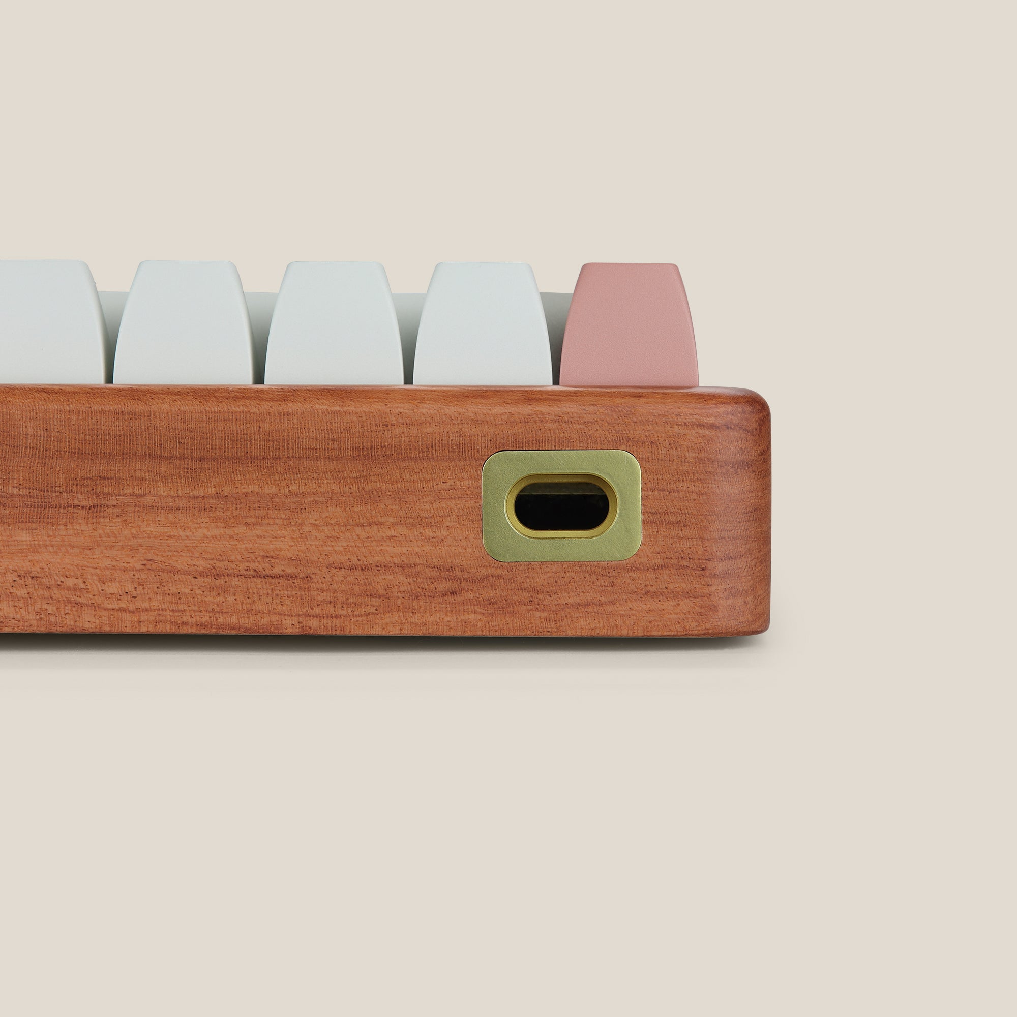 KBDfans Custom Keyboard 65% Wooden Case and Wrist