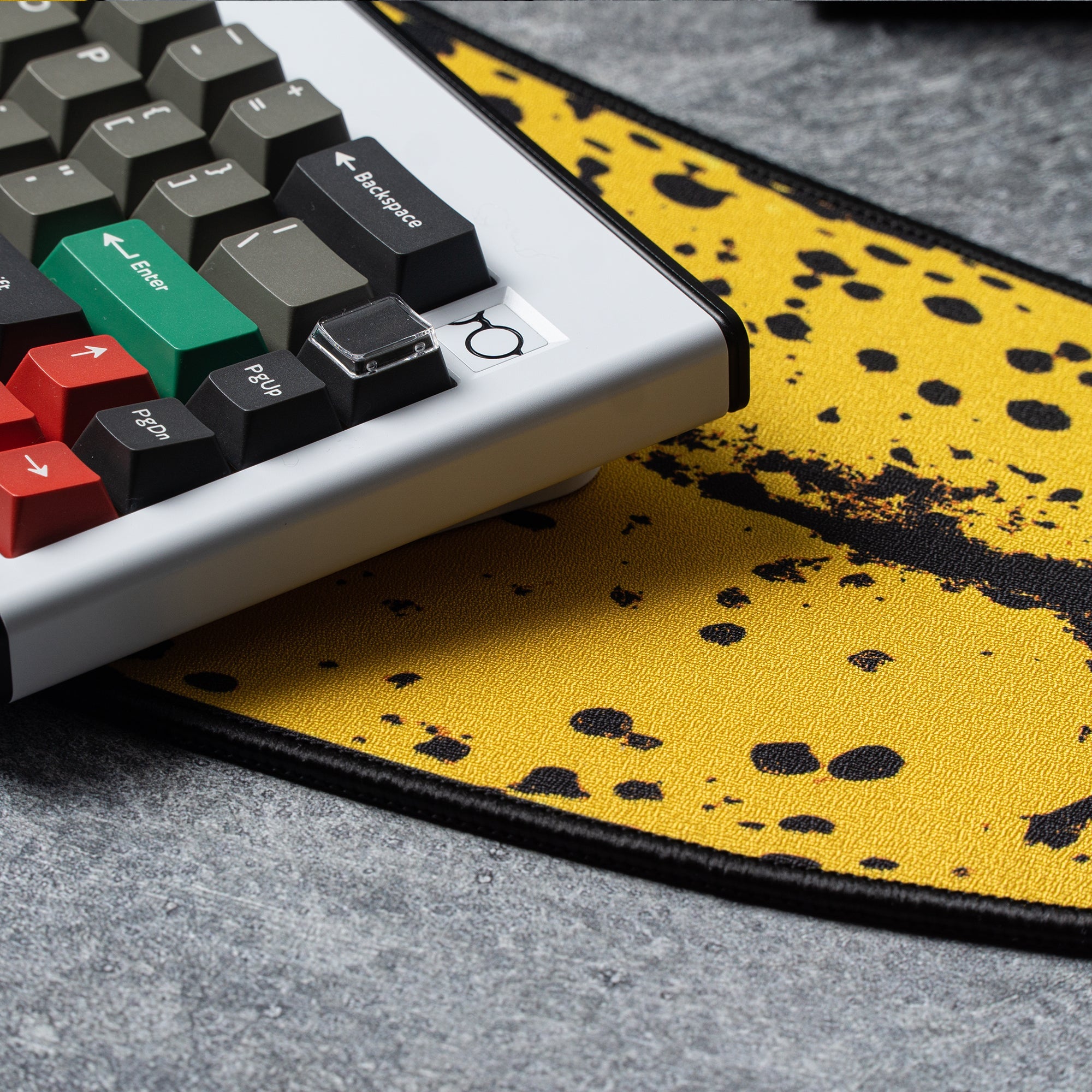 KBDfans Custom Keyboard Banana Deskmat