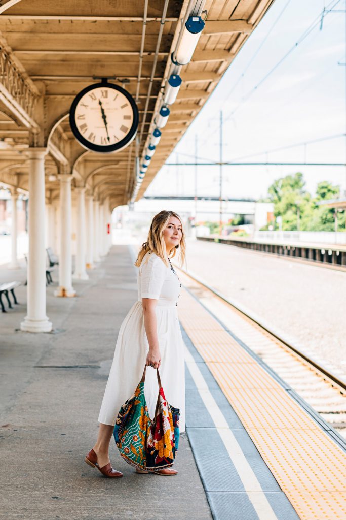 Sustainable Travel | Sari Shop Slouchy Bag