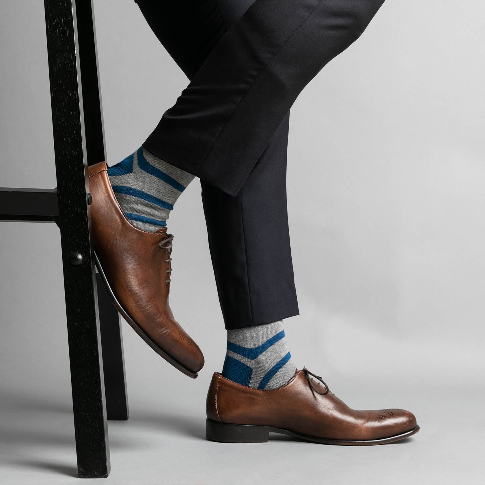 Heather Gray & Navy Stripe Socks - SprezzaBox