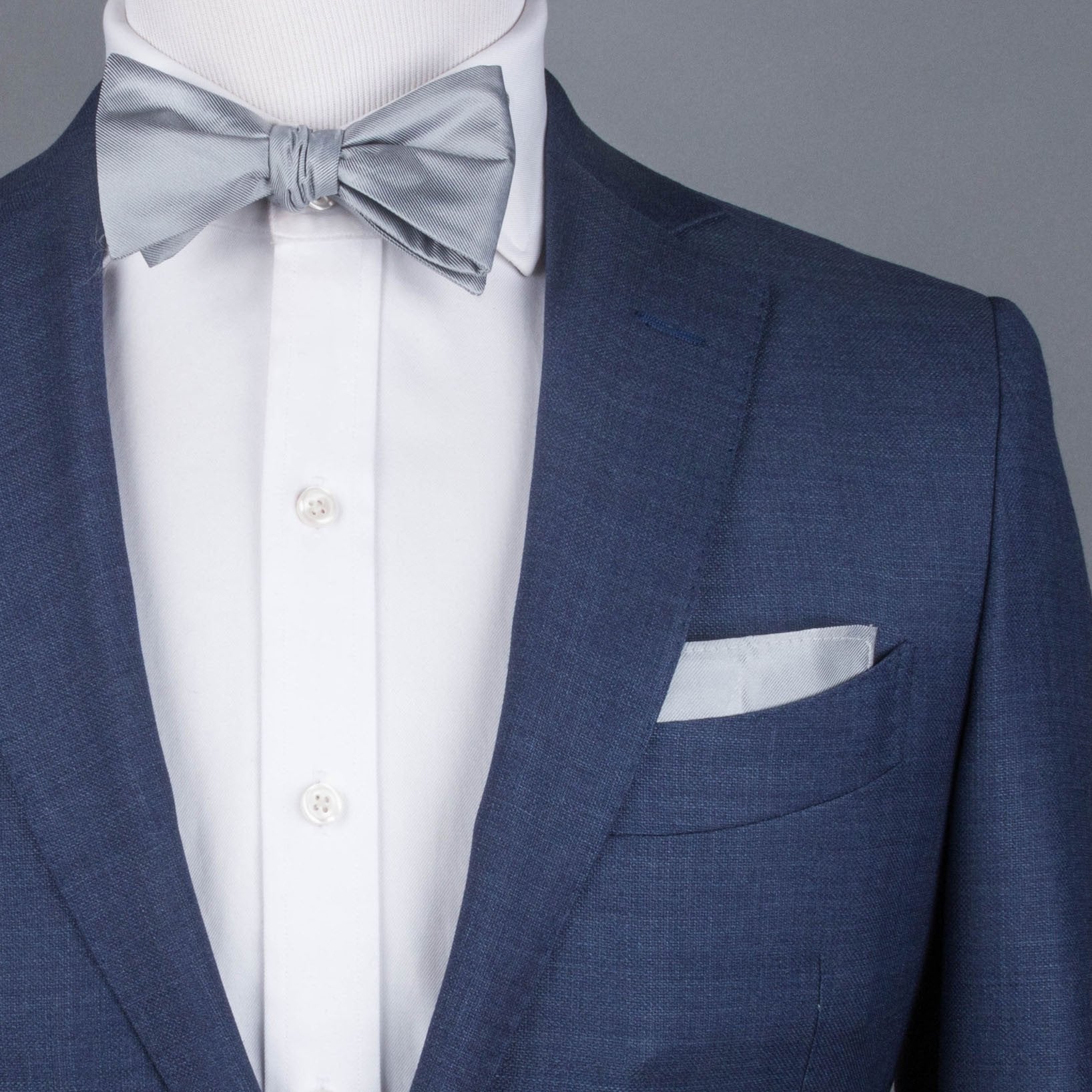 Solid Gray Silk Bow Tie (Self-tie) (Wall Street) - SprezzaBox