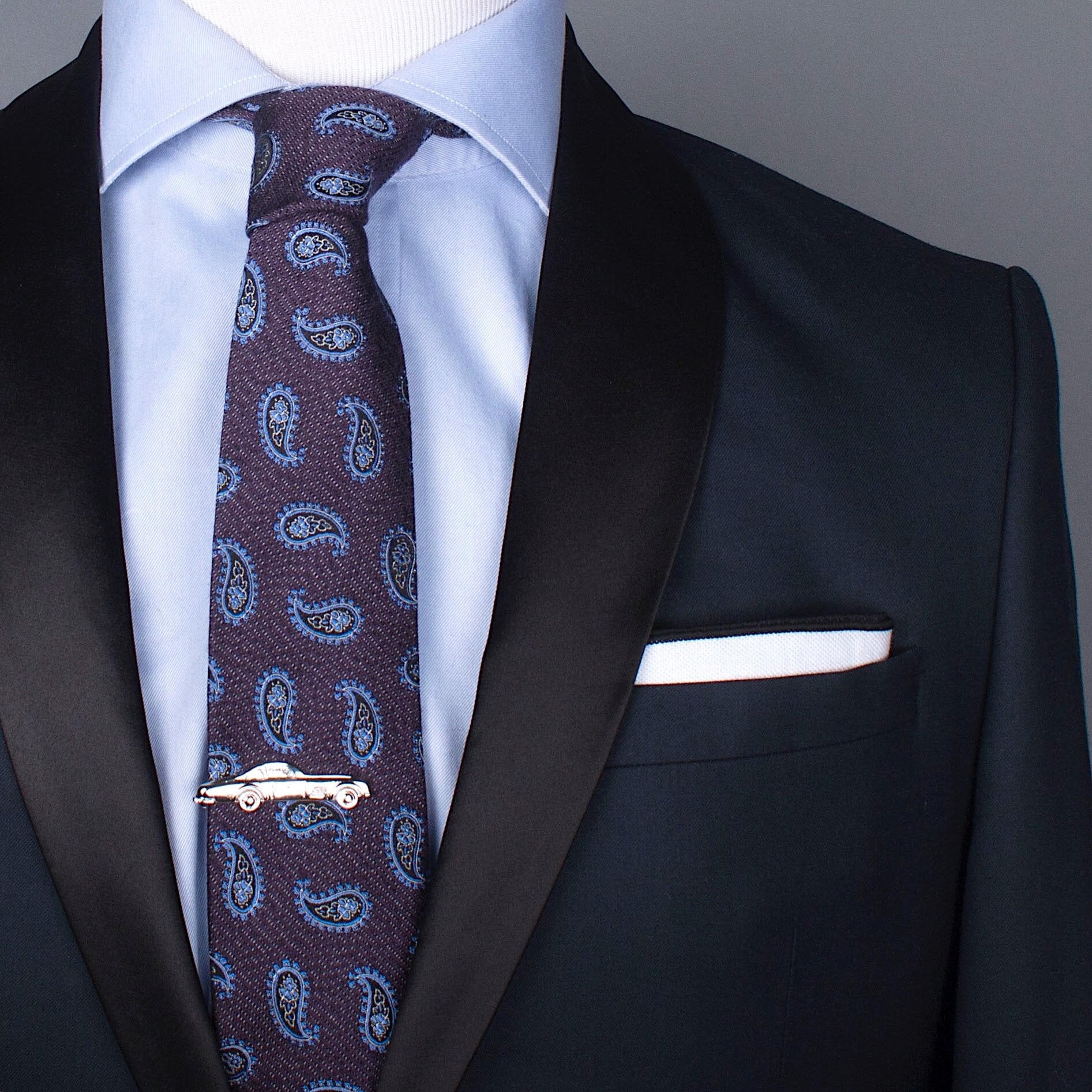 paisley tie