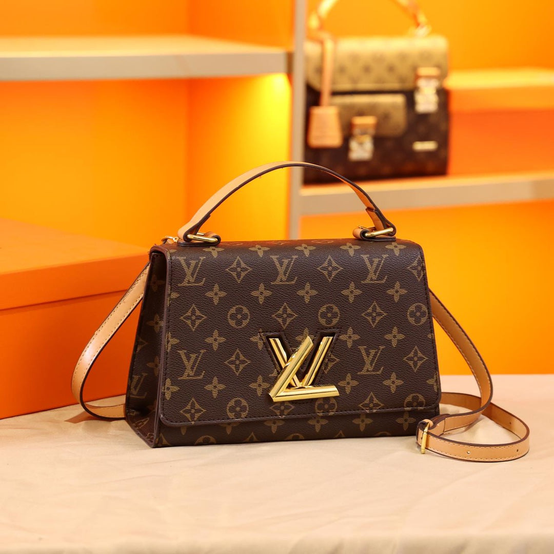 LV Louis Vuitton Fashionable and high-quality crossbody shoulder bag handbag