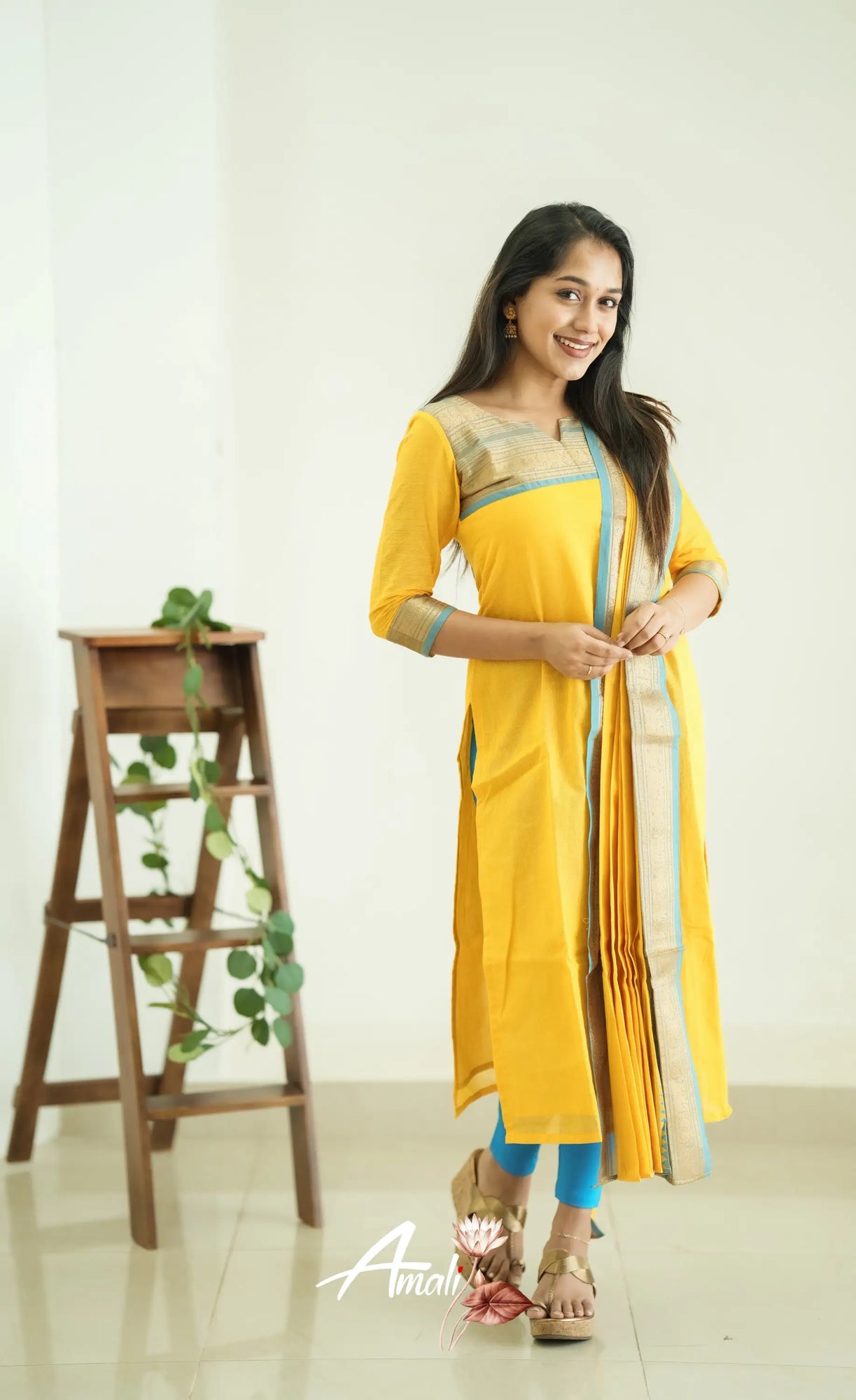 Georgette Fabzone Designer Party Wear Heavy Anarkali Dress at Rs 3049 in  Surat