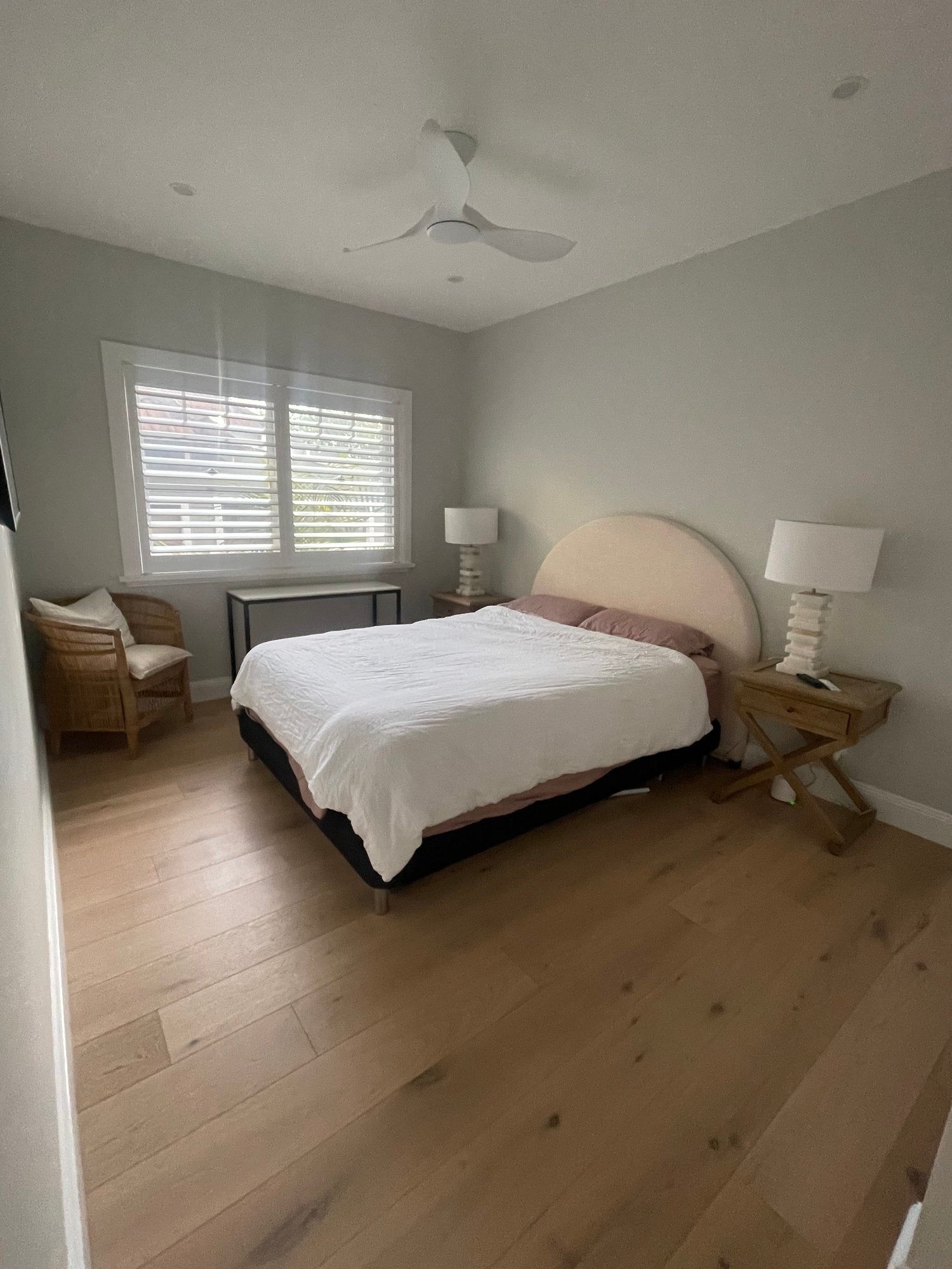 Guest bedroom makeover by Heliconia and Co.