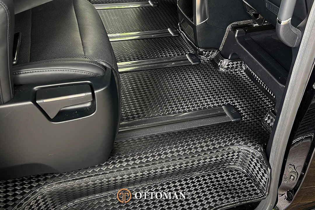 Ottoman Car Mat Titanium Black (2).jpg__PID:f5721491-ad9e-48d9-a792-6f593596641d