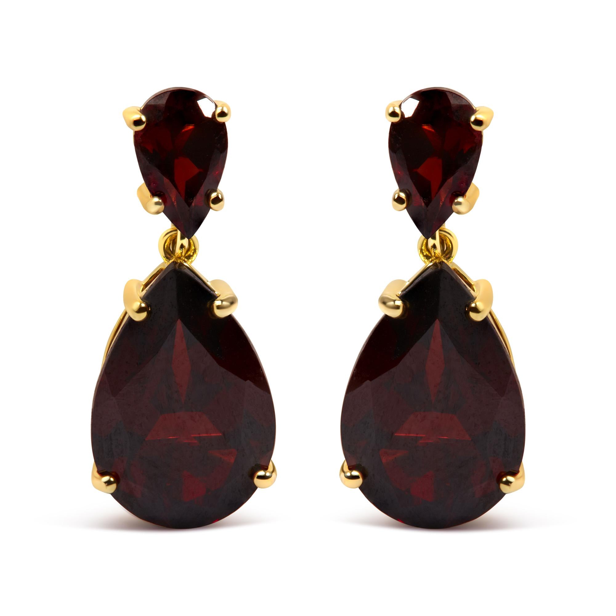 10K Yellow Gold Plated .925 Sterling Silver 14.0 Cttw Pear Shaped Red GARNET Drop and Dangle Earring