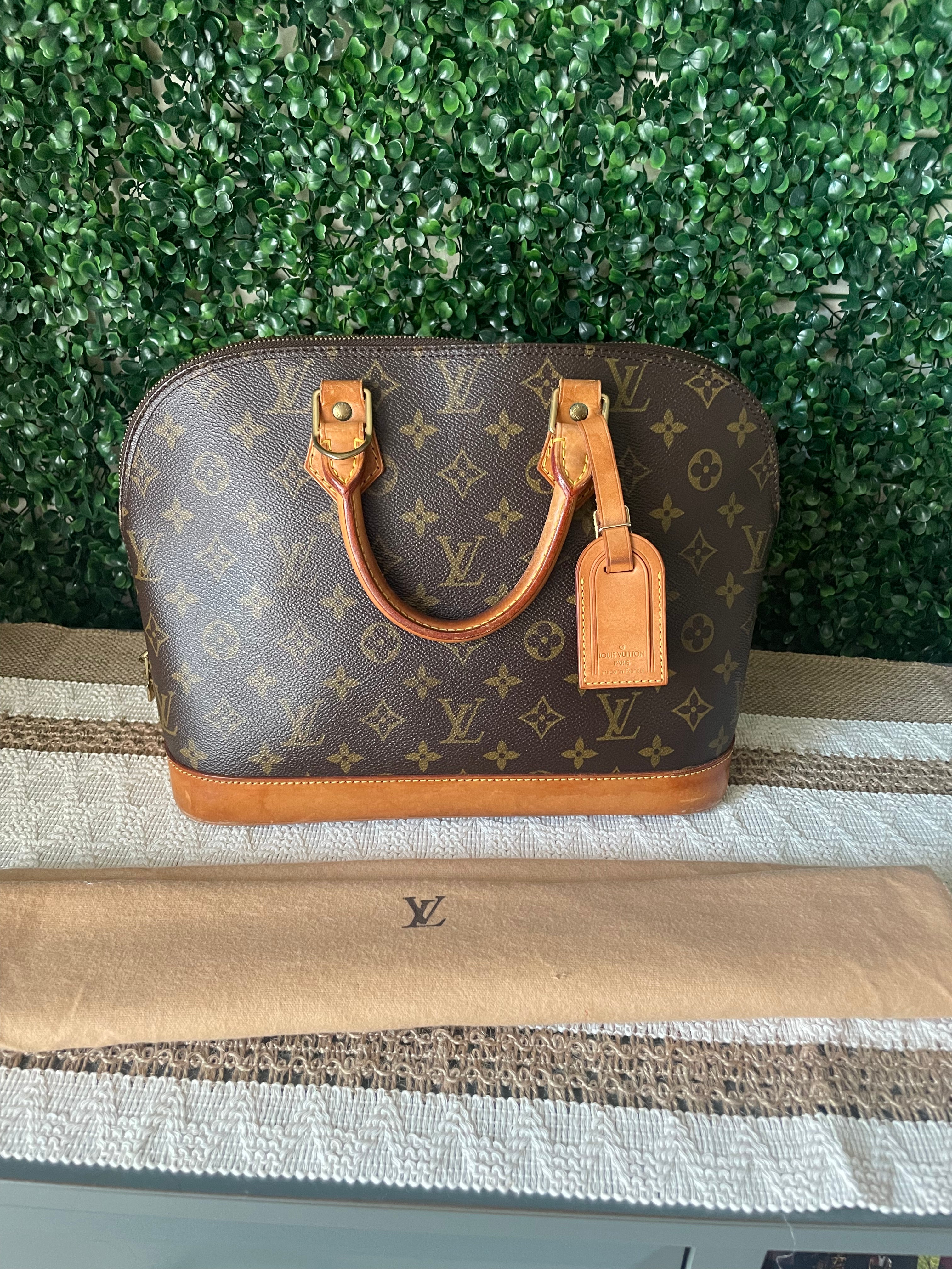 Louis Vuitton Monogram Alma PM