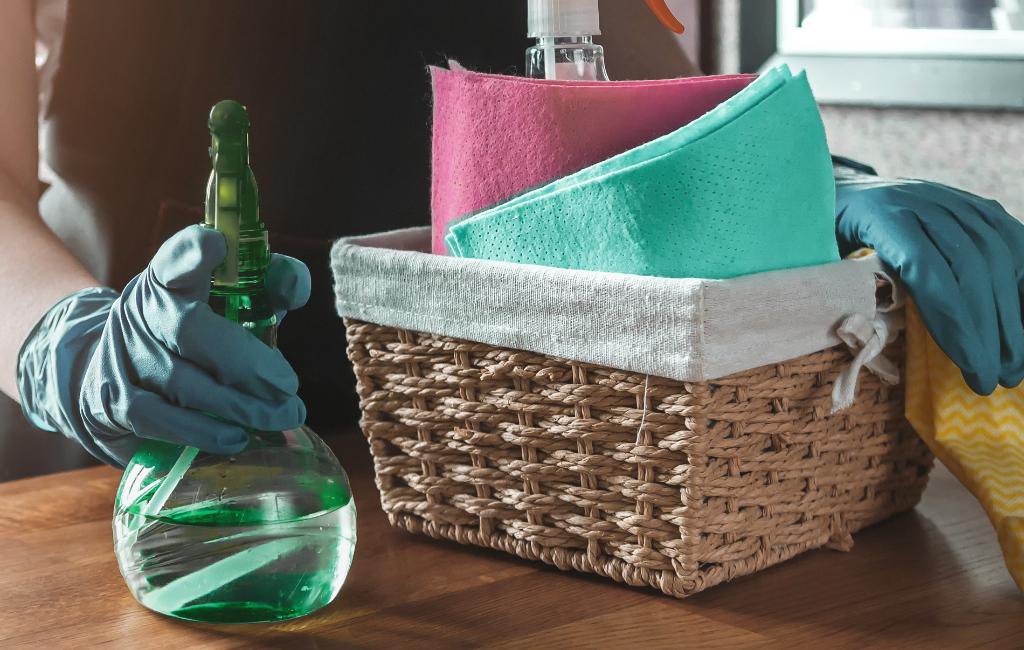 Create A DIY Cleaning Solution