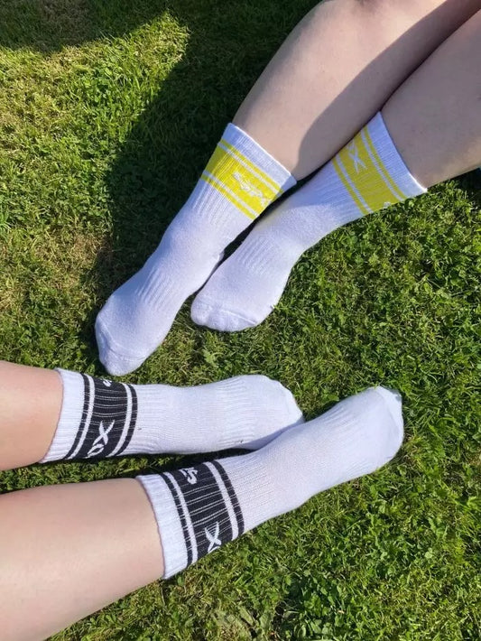 Spox Breathable Hashtag Socks (Black/White) – My Spox