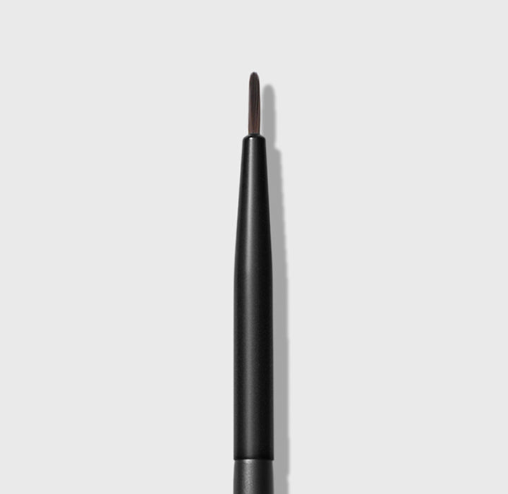 BRUSH EYELINER OBLIQUE E16 - Eyeliner brush