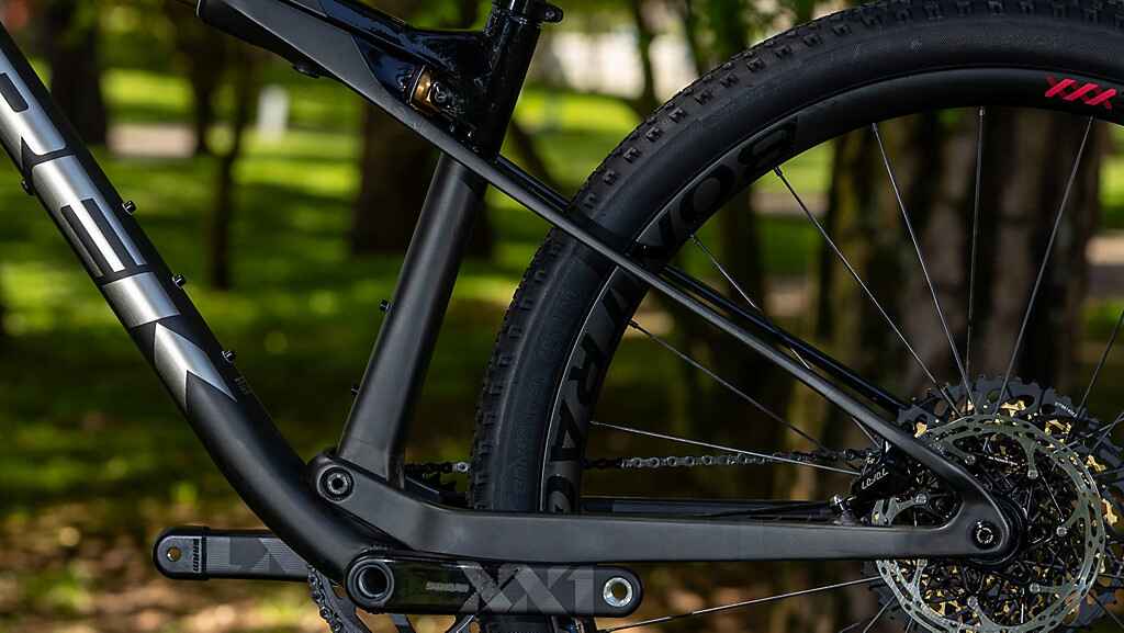 OCLV Mountain Carbon