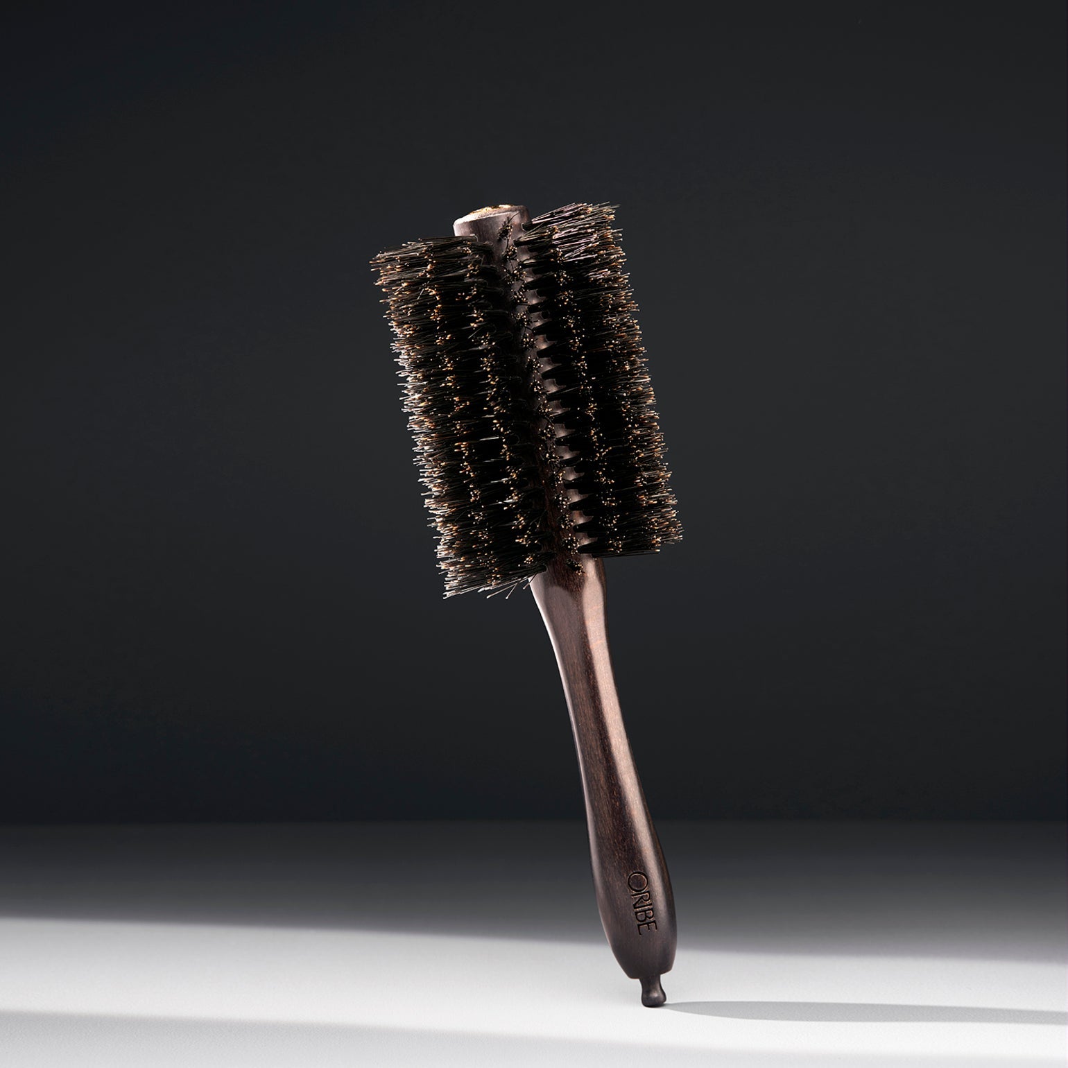 Beechwood Medium Round Brush – Oribe USA