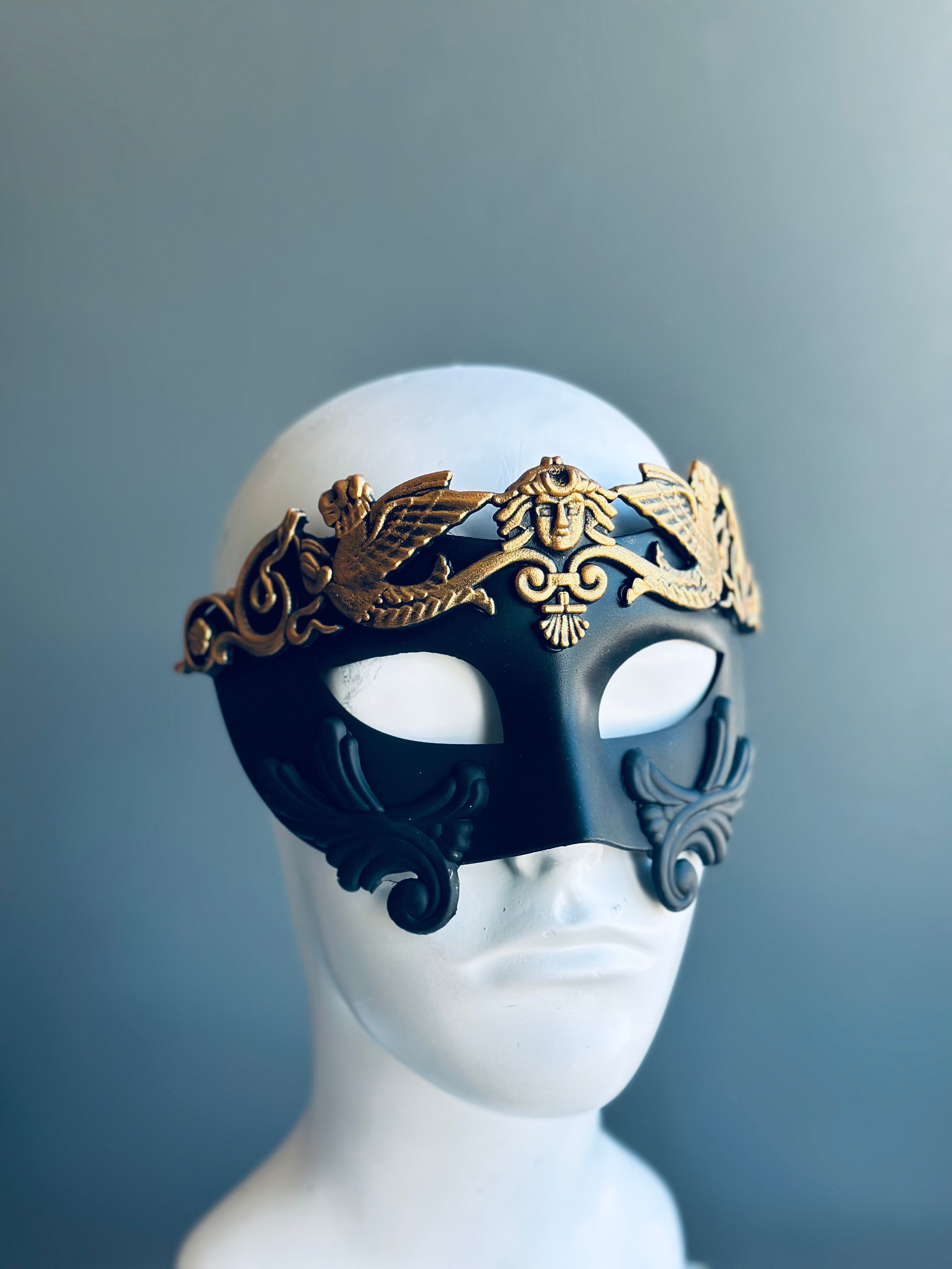 Roman God Mask - Black/Gold