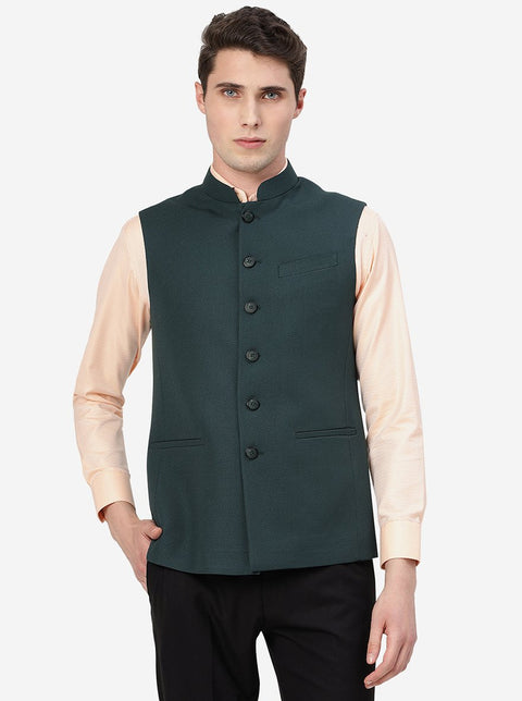 Quilted Velvet Nehru Jacket in Black : MTX702