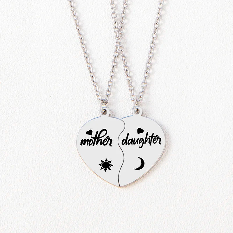 2Pcs/Set Mother Daughter Son Heart Puzzle Pendant Necklace - Image 3