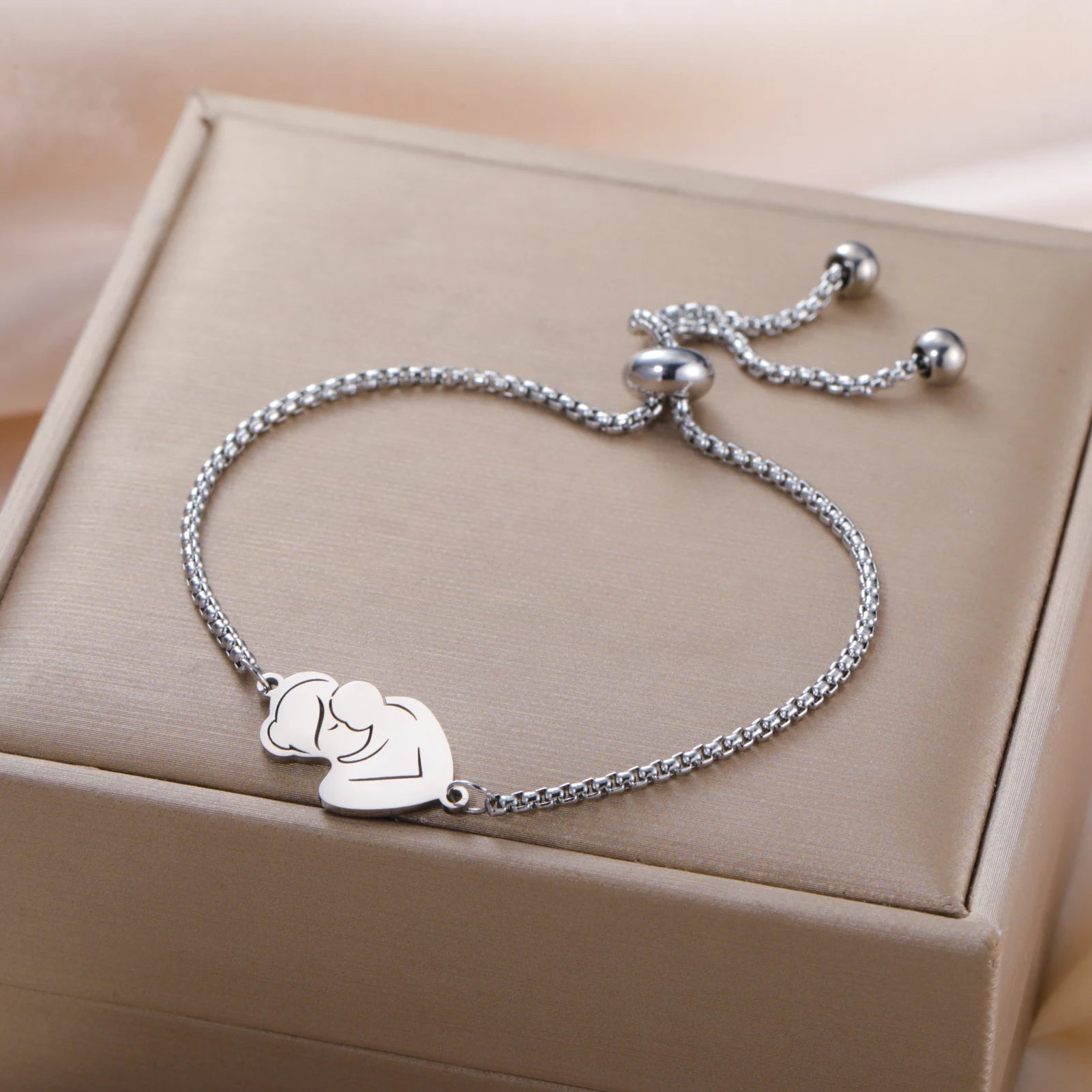 Baby Mom Family Charm Bracelet - Image 3