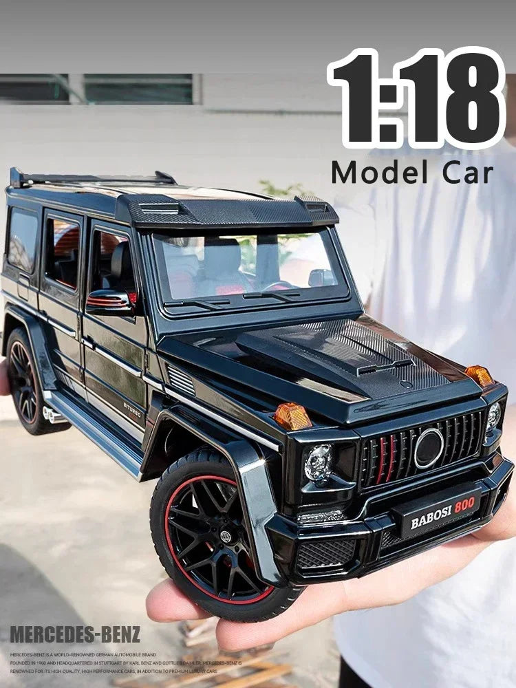 1:18 Benz G800 Alloy Car Model - Image 3
