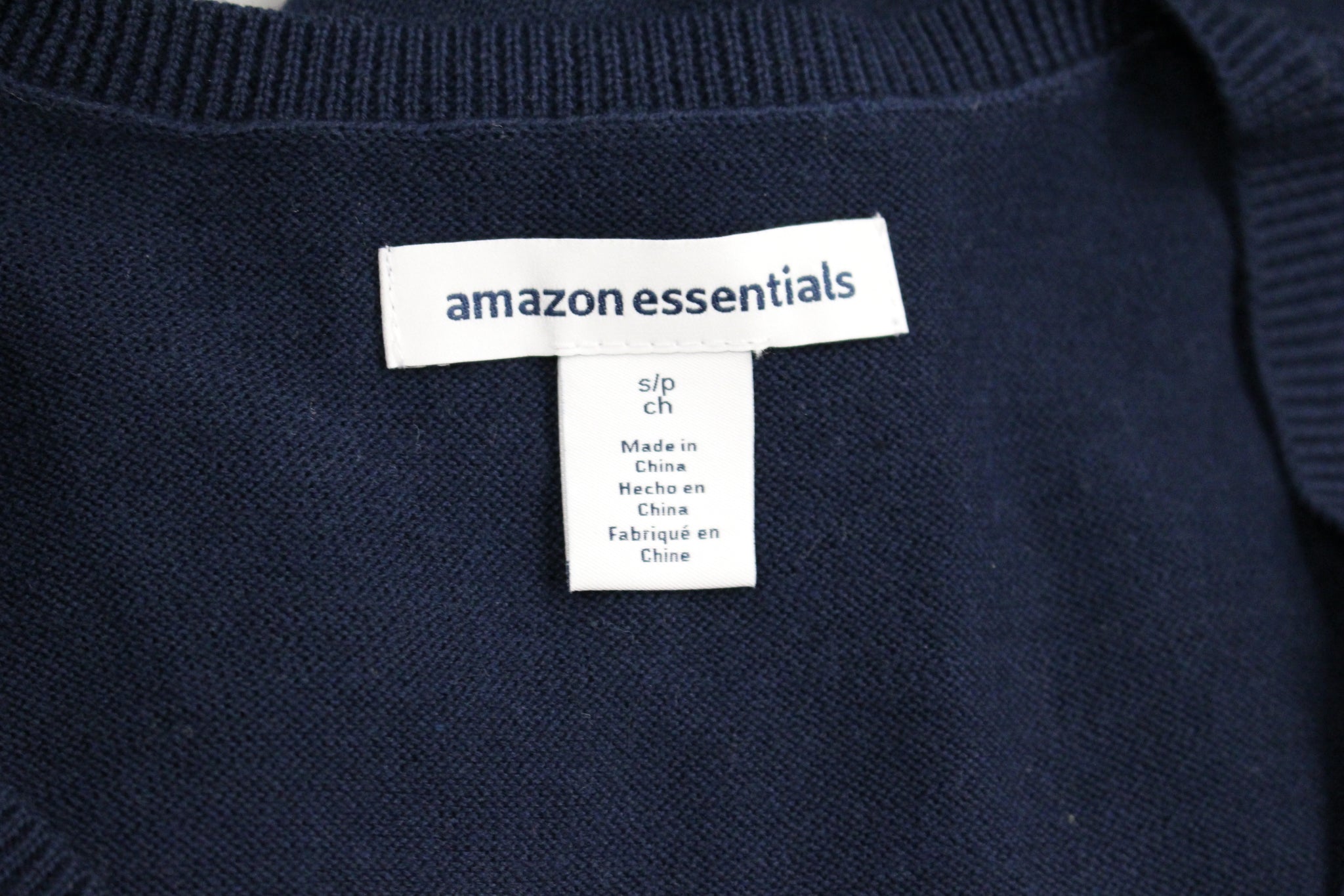 Amazon Essentials Women's Lightweight Scoopneck Tunic Sweater, Navy, S –  Military Steals and Surplus