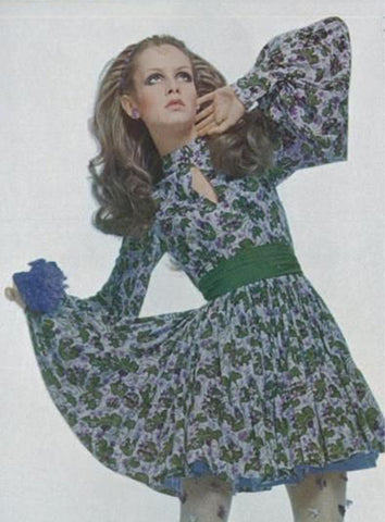 Twiggy in floral mini dress