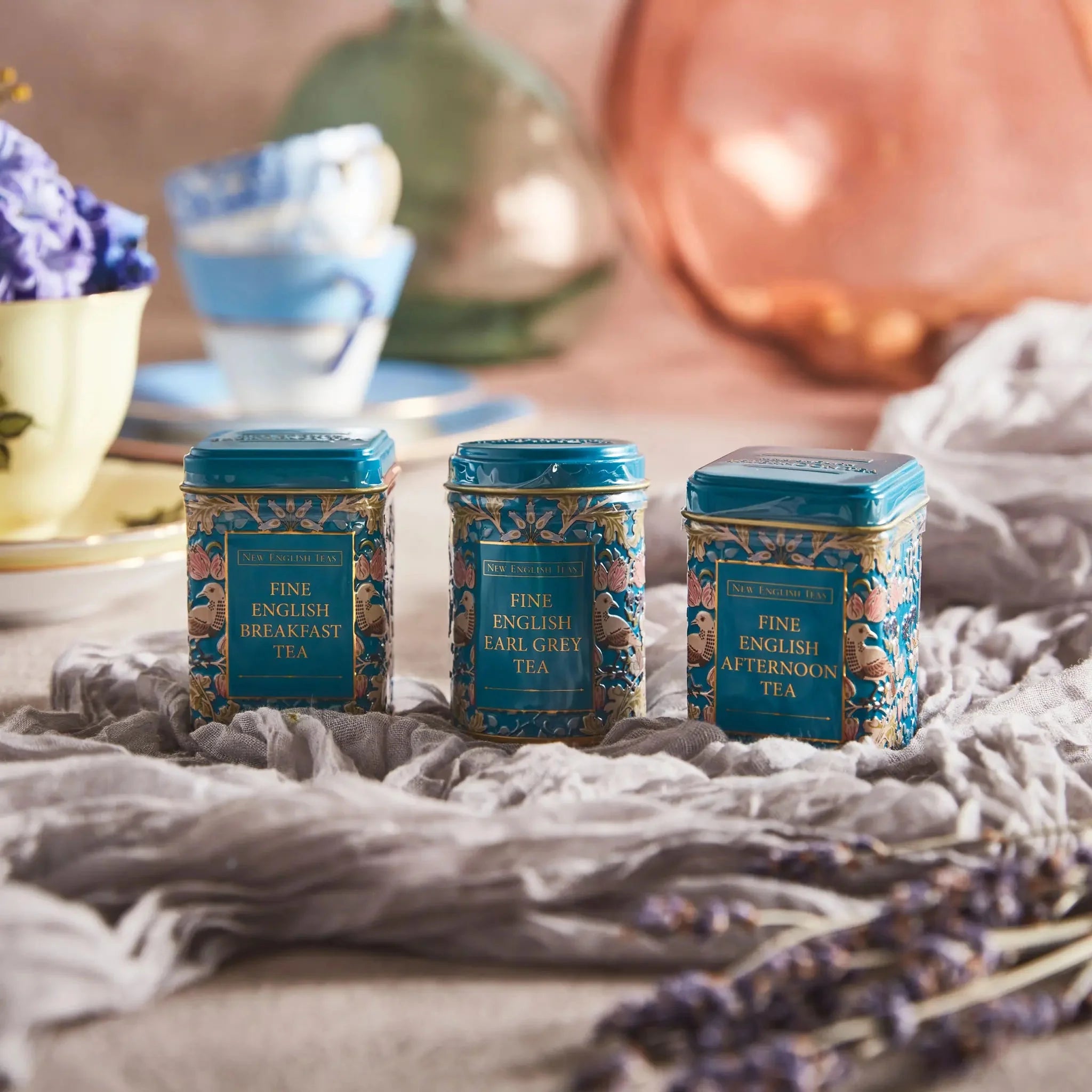 Image of The Song Thrush Mini Tea Tin Gift Set