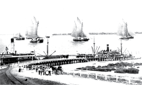 Old Broome Jetty