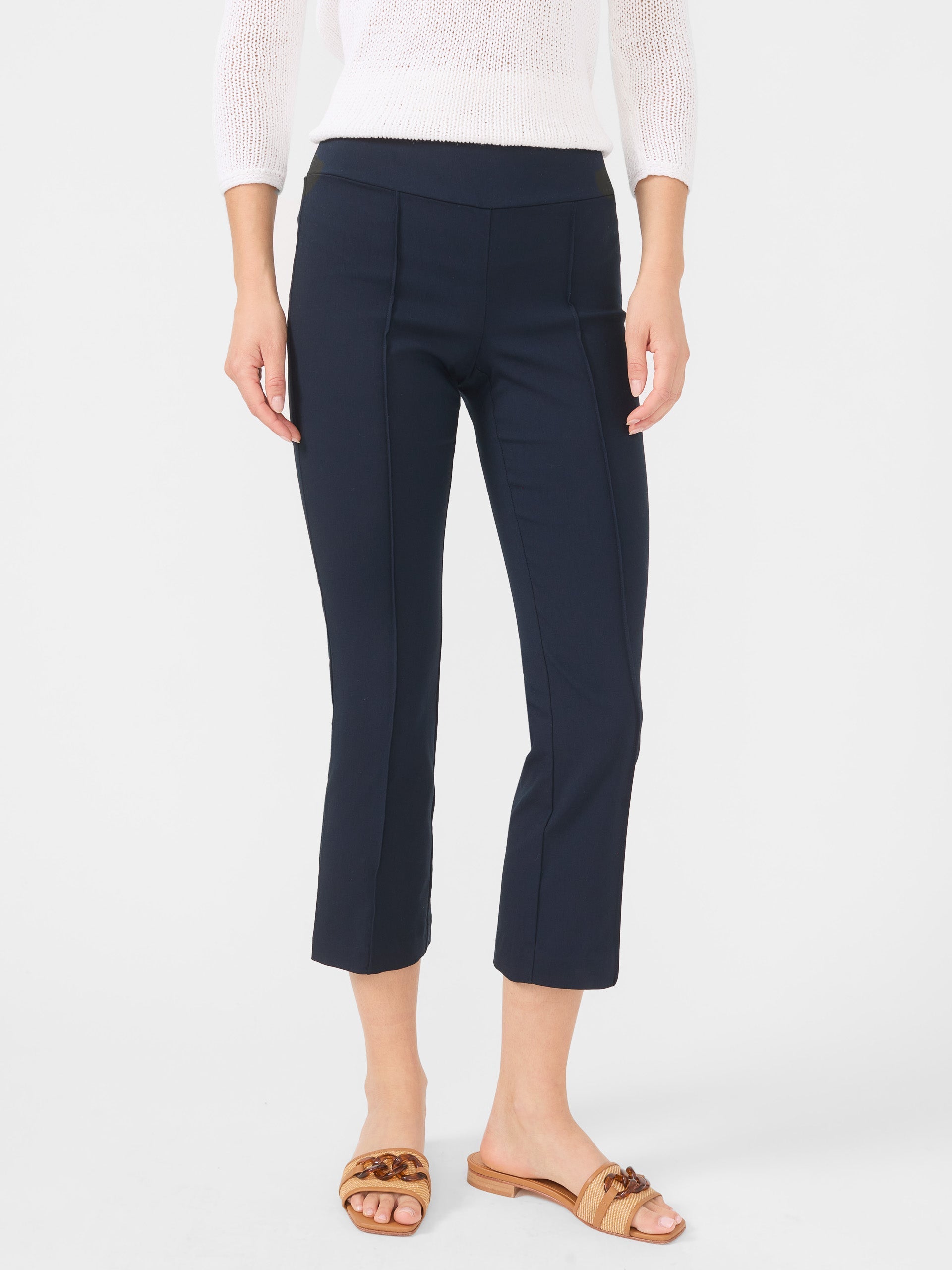 J.McLaughlin Ivy Front Seam Detailed Kick Flare Hem Cropped Pull-On Pants