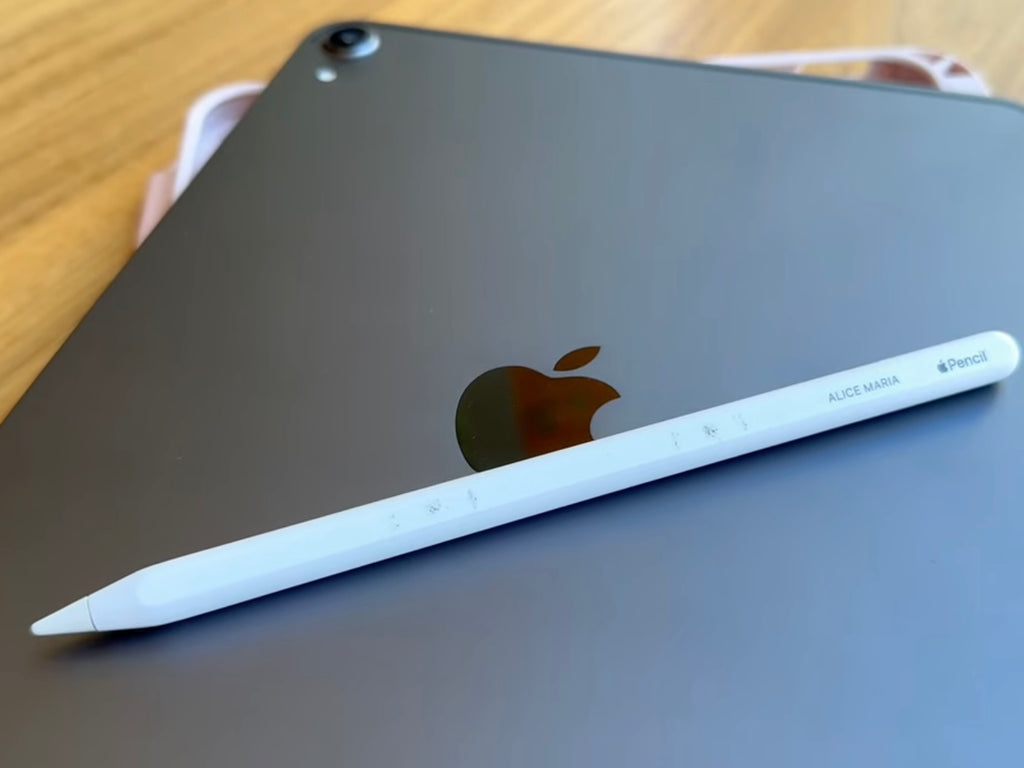 iPad Pro and Apple pencil to use with a 2024 digital planner