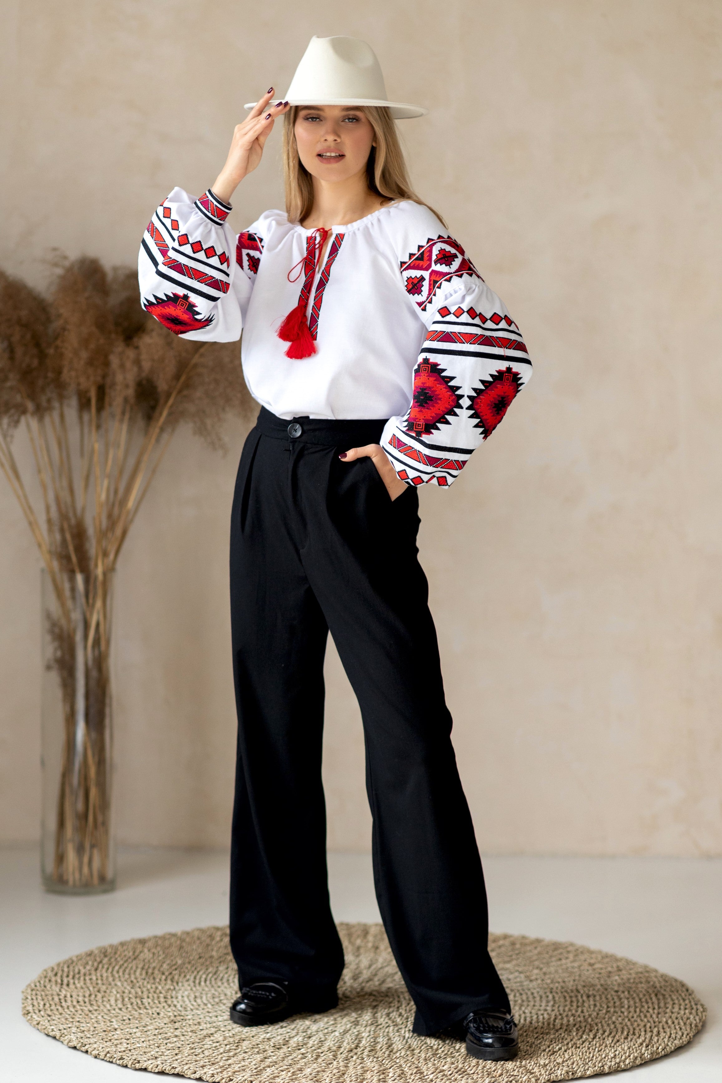 ep22  my first Ukrainian embroidered blouse 