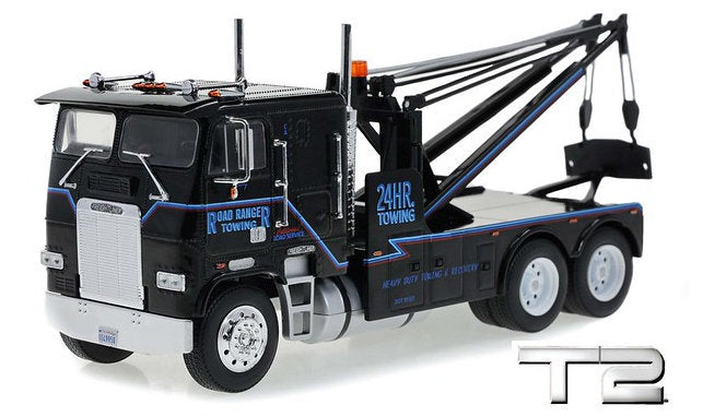 #86627 1/43 Terminator 2: Judgment Day 1984 Freightliner FLA 9664 Tow Truck